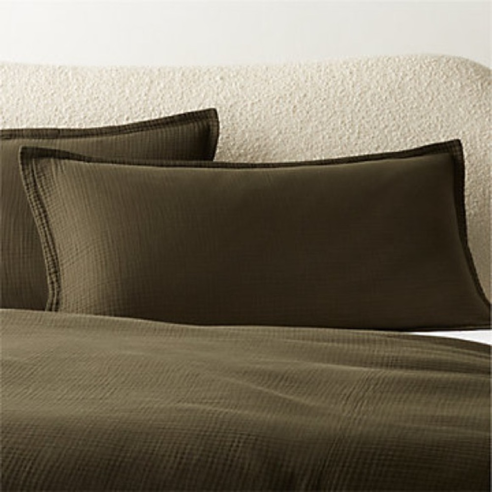 CB2 Alto Organic Cotton Dark Green King Duvet Cover & Shams - Picture 2 of 4